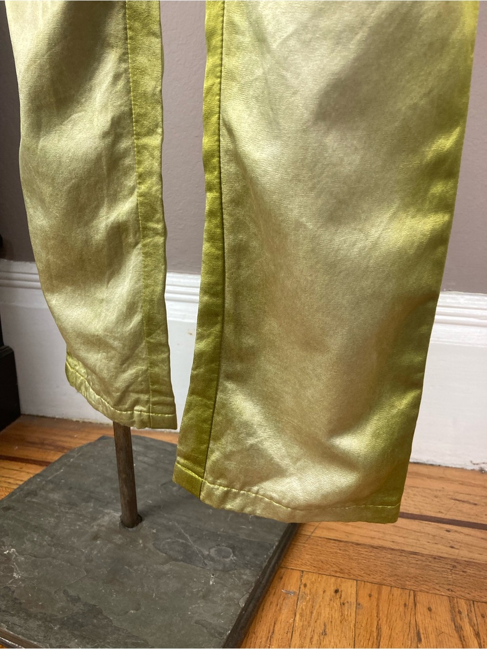 Gianfranco Ferré Jeans Chartreuse Satin Trousers - Picture 7 of 14